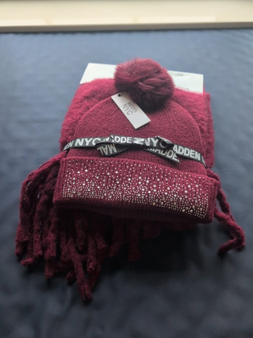 Madden NYC‎ Women's Rhinestone Beanie and Scarf Gift Set, 2 Piece Burgundy (GAR)